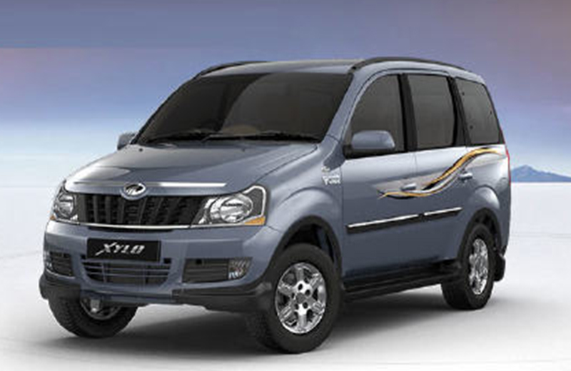 MAHINDRA XYLO on Hire